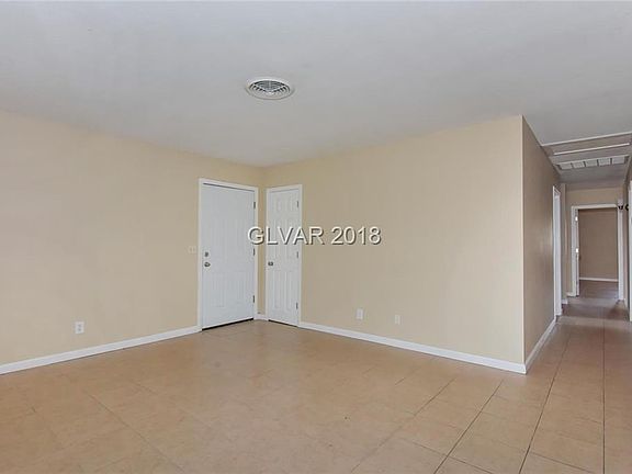 4th image of 5186 Andover Dr