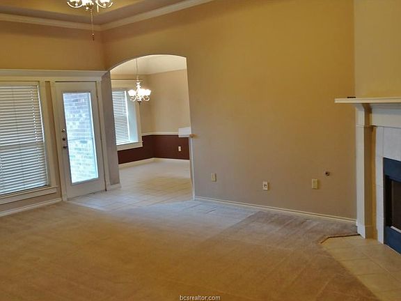 5th image of 205 Karten Ln