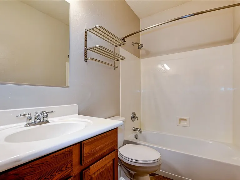 1148 Arden Ct — Photo 19