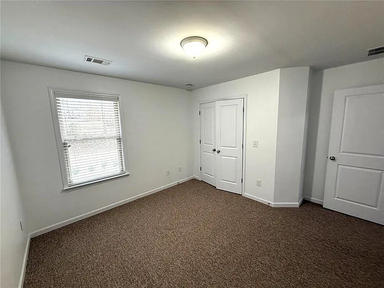 10570 Haynes Valley Ct — Photo 7