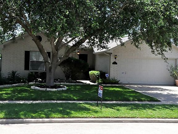 2nd image of 5105 Cherry Blossom Dr