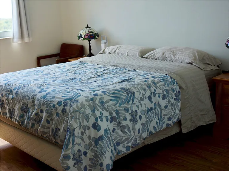 300 Bayview Dr #1206 — Photo 3
