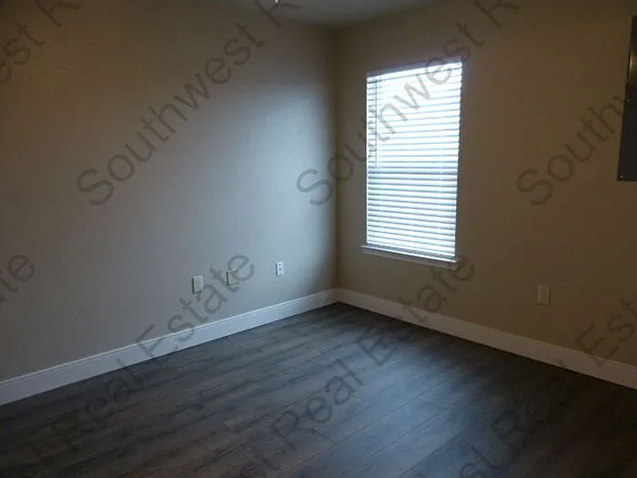 1305 Mission Dr #A — Photo 13