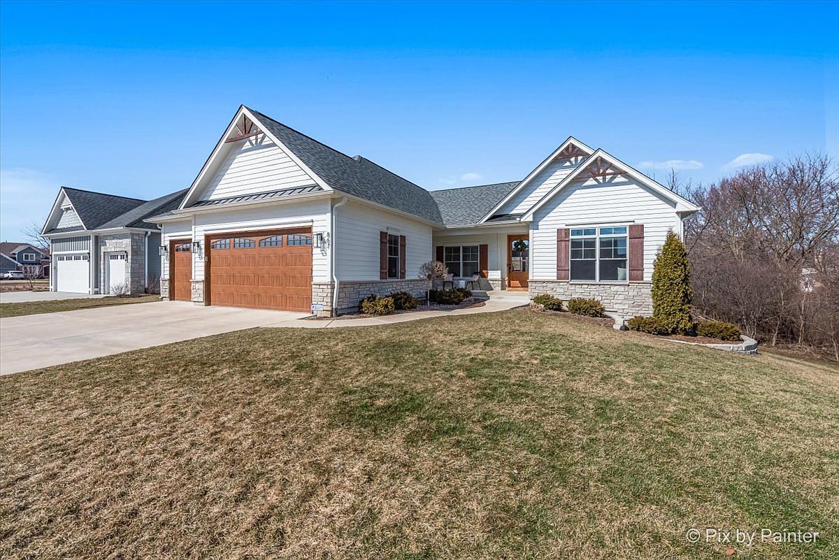 867 Wedgewood Dr, Crystal Lake, IL 60014 Zillow