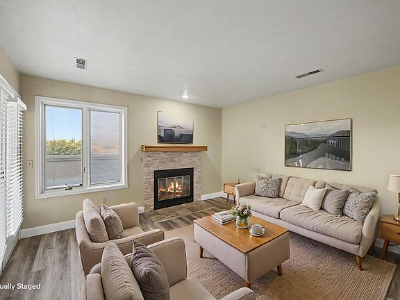 4th image of 10 N Valley View Dr Unit 110