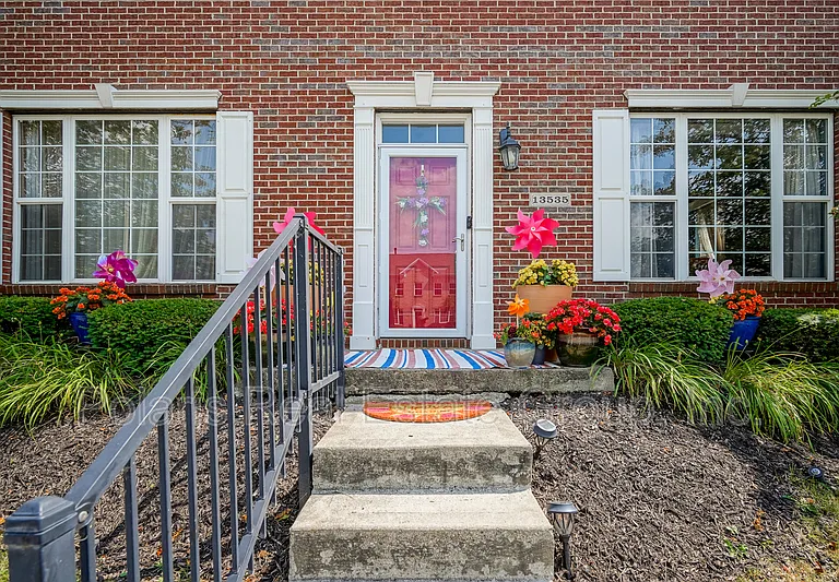 13535 Molique Blvd — Photo 3