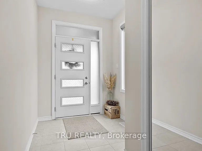731 Brittanic Rd — Photo 3