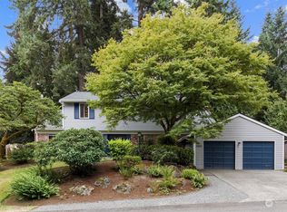 14433 NE 12th Pl, Bellevue, WA 98007