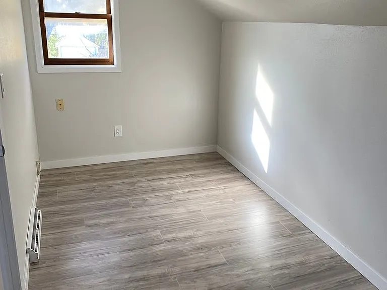 225 Clermont St — Photo 2