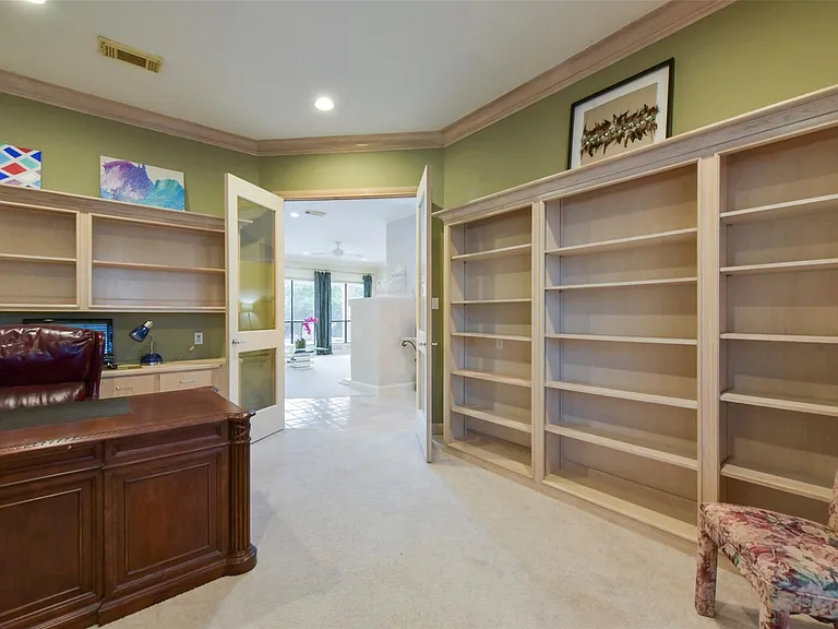 14810 Tumbling Falls Ct — Photo 12