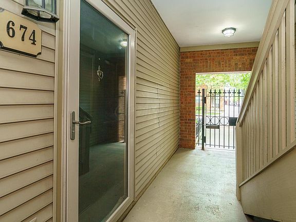 5th image of 674 Park St