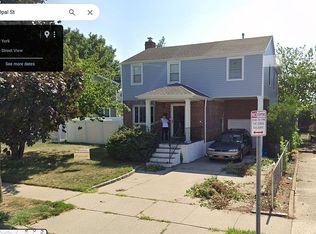 27 Opal St, Elmont, NY 11003