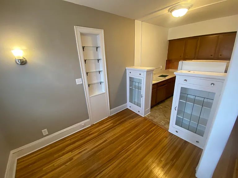 Stevens Square Apartments — Photo 74