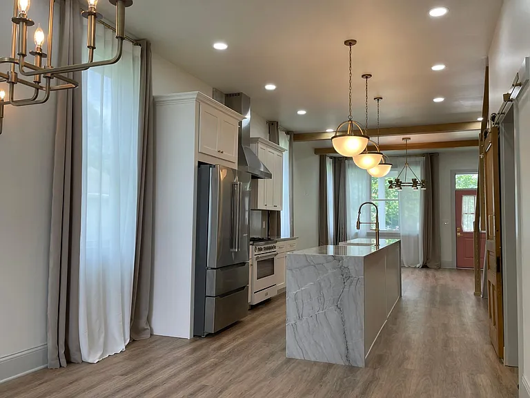 833 Birch Ave — Photo 11