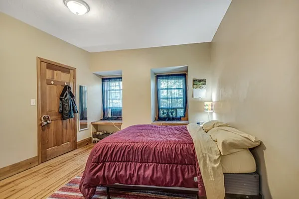 6 bed, 4.0 bath, $10,200 — Photo 2