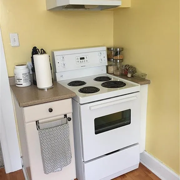 1 Frazer St #UPPER — Photo 8
