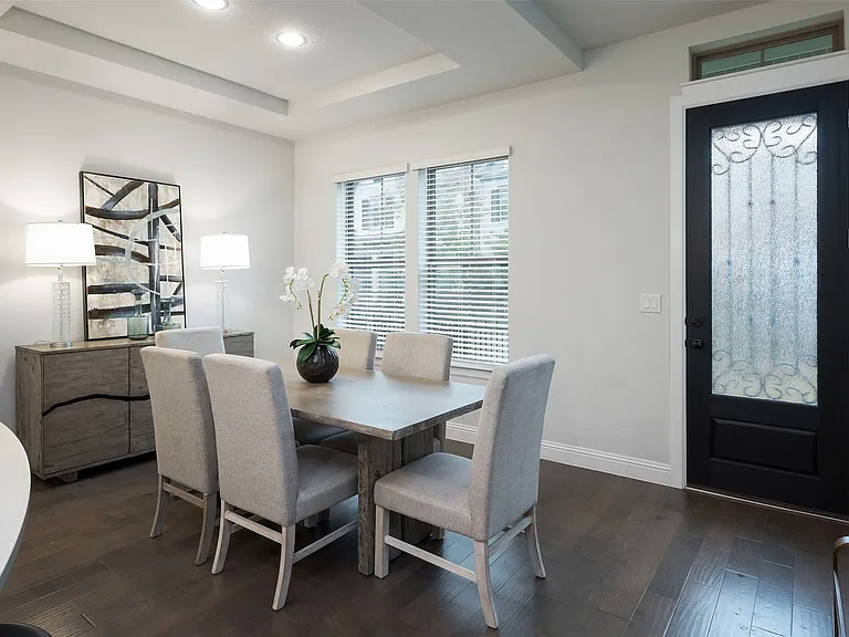 1115 Manacor Ln — Photo 17