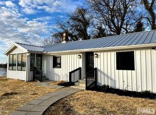 607 W Water St, Newburgh, IN 47630