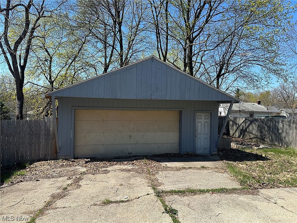 228 Bowmanville St, Akron, OH 44305 Zillow