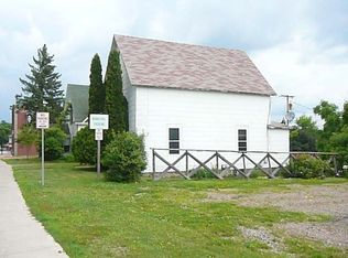 149 4th Ave S, Park Falls, WI 54552