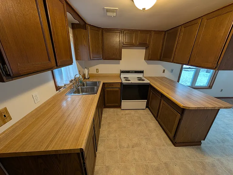1690 W Wirtz Rd — Photo 12