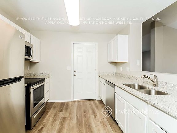 5th image of 8544 W Elm St