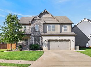 1620 Ellie Piper Cir, Clarksville, TN 37043