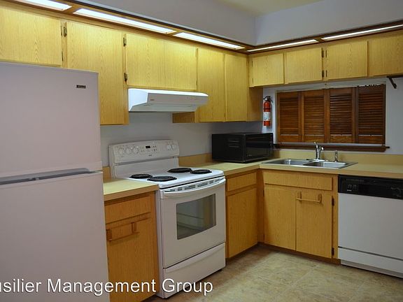 4th image of 2364 Sun Valley Cir