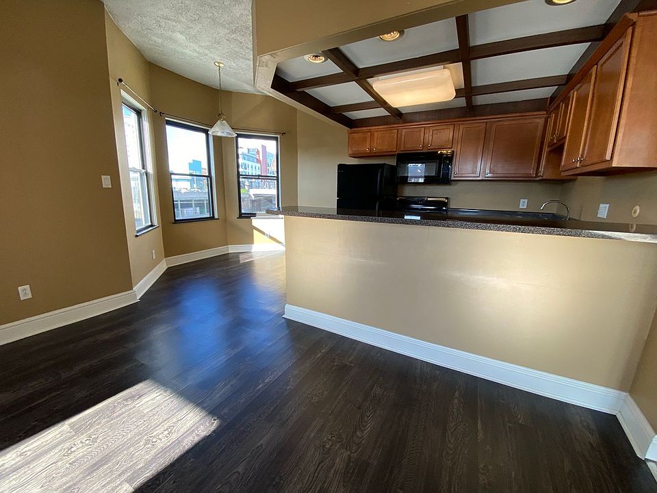 1st image of 201 Lehigh Ave #2