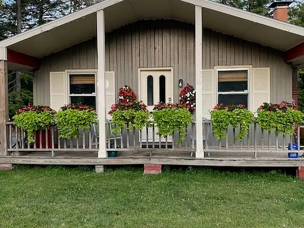 4 Old Snow Valley Rd, Manchester Center, VT 05255