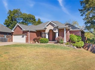 1310 S Breckenridge Loop, Rogers, AR 72756