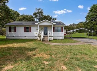 108 Lillie Ln, Maysville, GA 30558