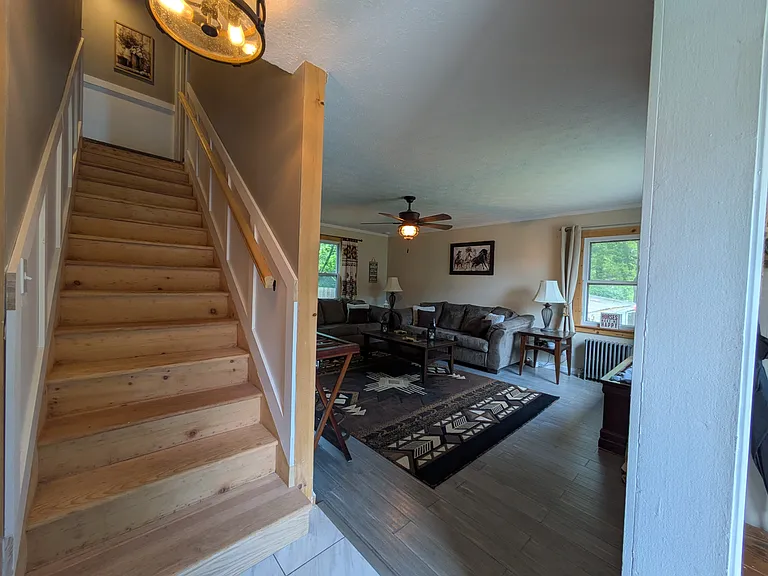 57 Fawn St — Photo 7