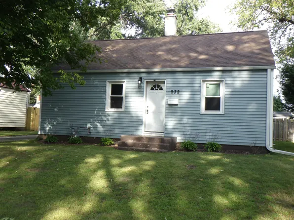 932 S Lafayette St, Shawano, WI 54166