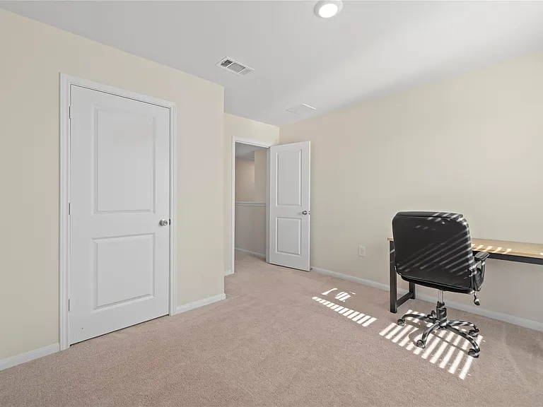 16314 Dutton Clover Dr — Photo 27
