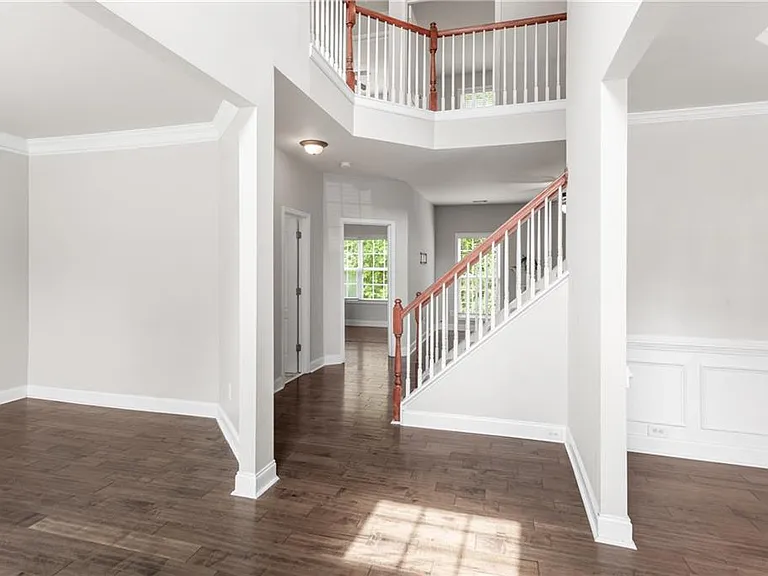 5325 Plymouth Pl — Photo 3