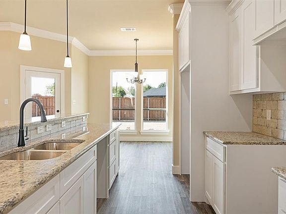 3rd image of 908 Stone Meadow Dr