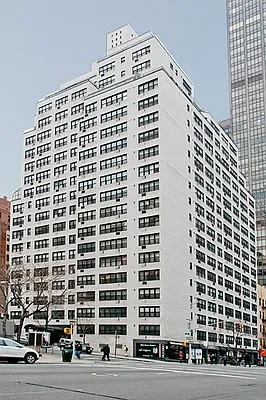 Sold by Akam Sales and Brokerage | media 6