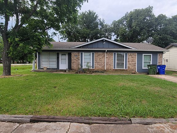 2nd image of 12612 Monaco Ln