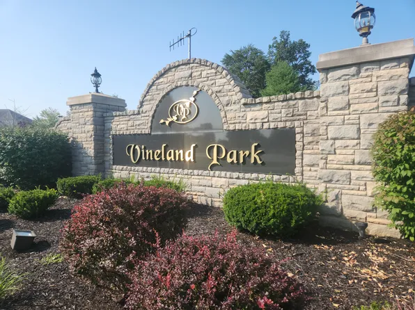 Homes Available Soon, Vineland Park