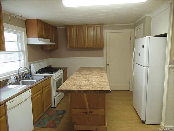 4th image of 213 Lafayette #68