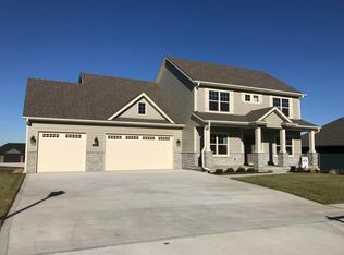 4803 McMickle Dr, Columbia, MO 65203