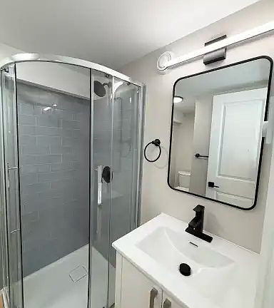 5th image of 1222 Johnson St #1C
