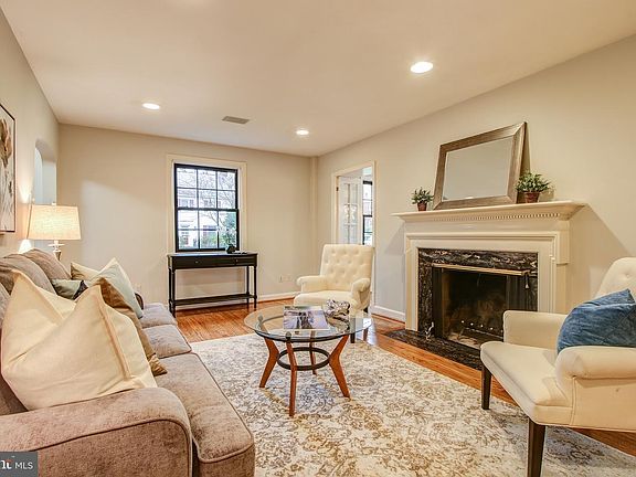 5th image of 8603 Irvington Ave