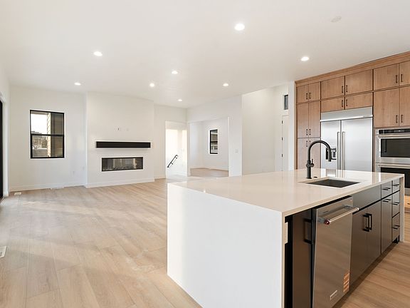 4th image of 5973 Hal Row Rd #112