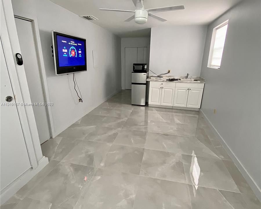 1st image of 624 Westward Dr #0