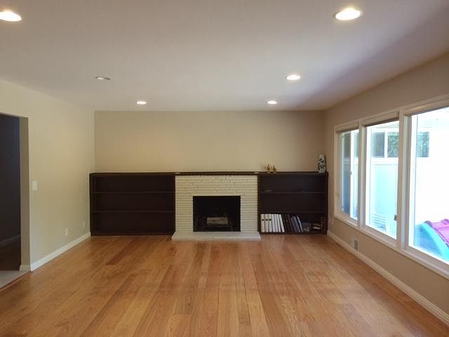1st image of 4017 Manzana Ln