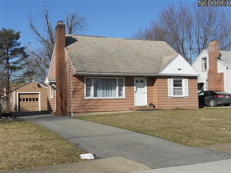 1st image of 48 Aylesboro Ave