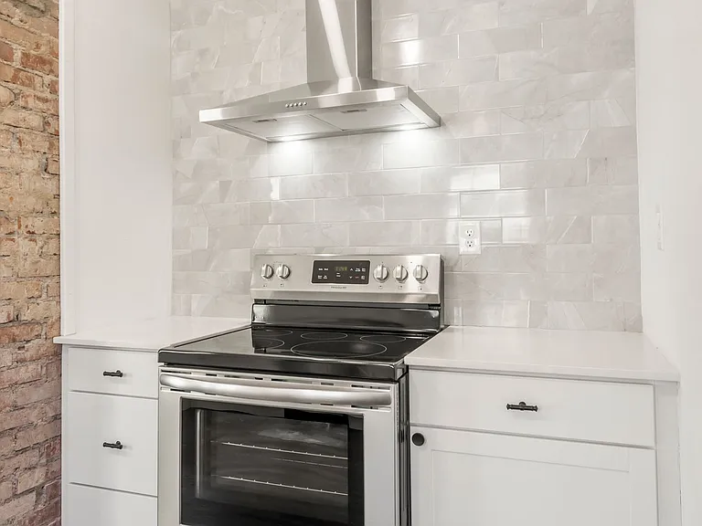 1166 N Boston Pl — Photo 9