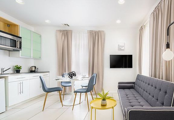 2nd image of 302 E 45th St #201